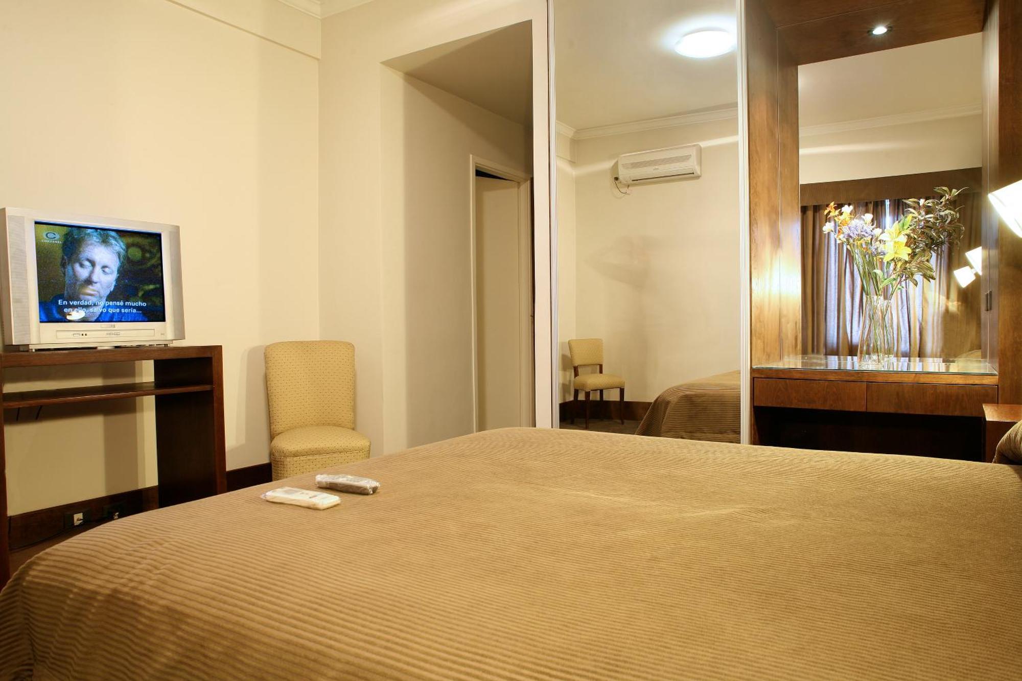 Constitucion Palace Hotel Buenos Aires Ngoại thất bức ảnh